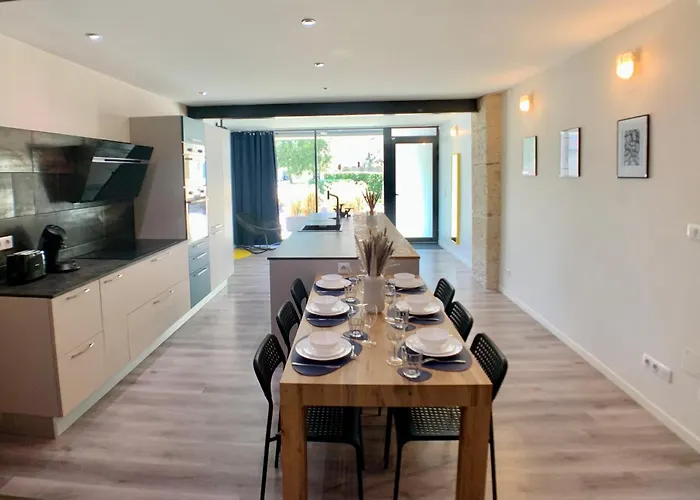 アパート Loft Gare Cite Gastronomique ディジョン